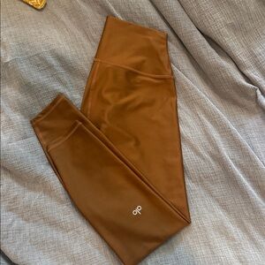 ALO Yoga Airlift Leggings CINNAMON BROWN